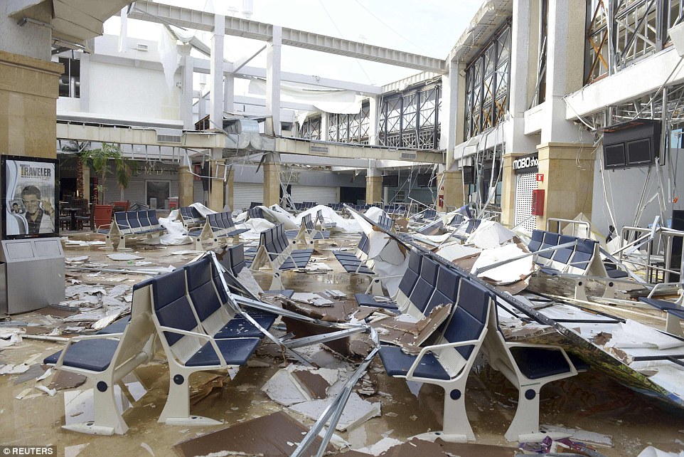 Impacto del Huracán Odile en la infraestructura aeronáutica de Los Cabos (Reuters, 2014)